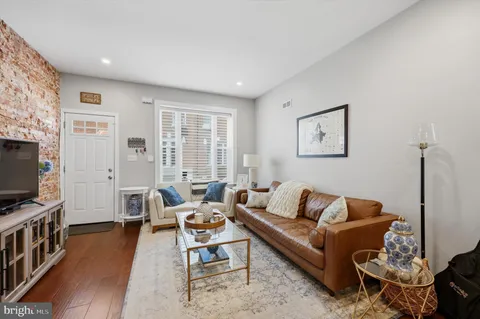 $359,900 | 2513 South Clarion Street, Philadelphia, PA 19148