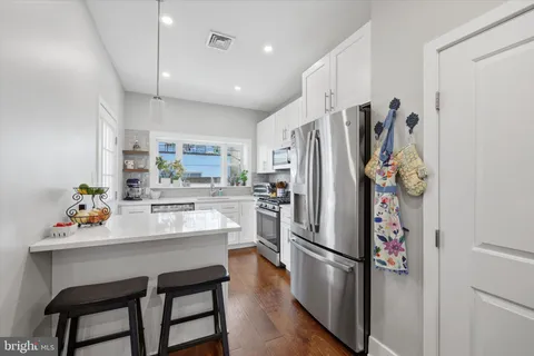 $359,900 | 2513 South Clarion Street, Philadelphia, PA 19148