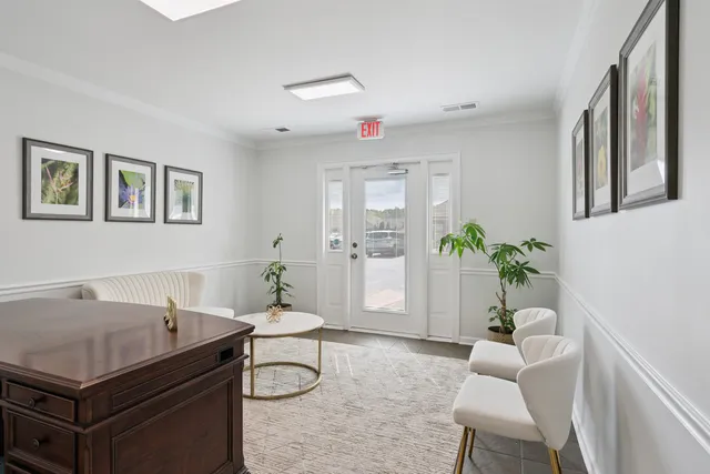 $2,950 | 352 Poplar View Lane East, Collierville, TN 38017