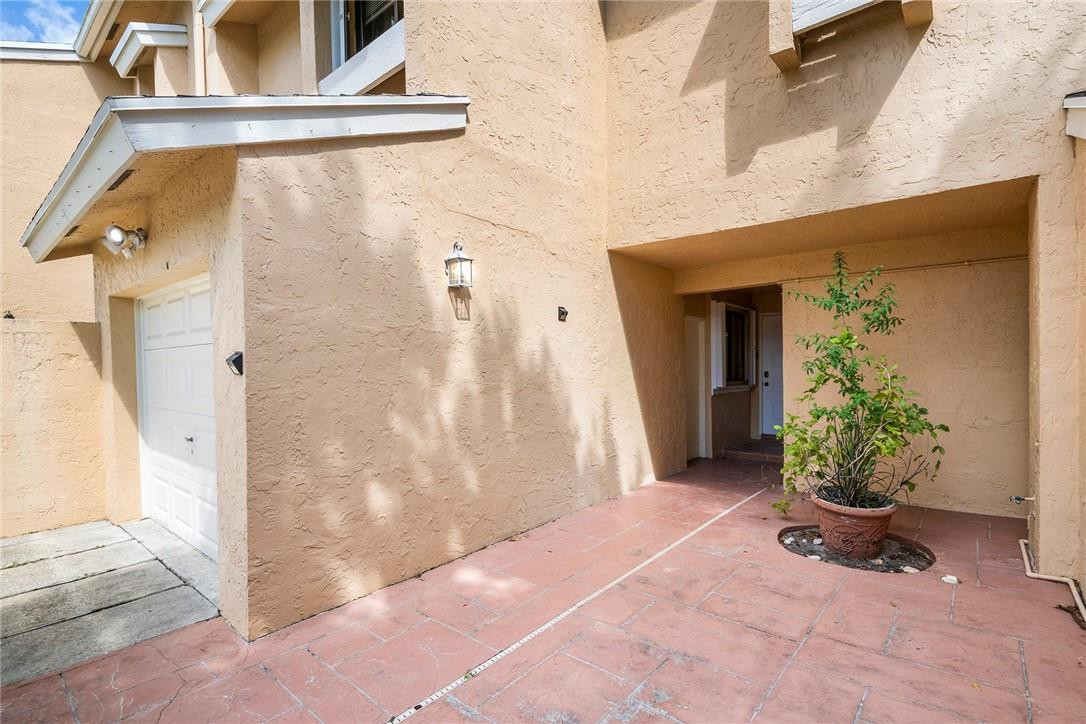 6535 Parkview Drive, Unit G Boca Raton, FL 33433 - Photo 25 of 27 a view of a entryway door of the house