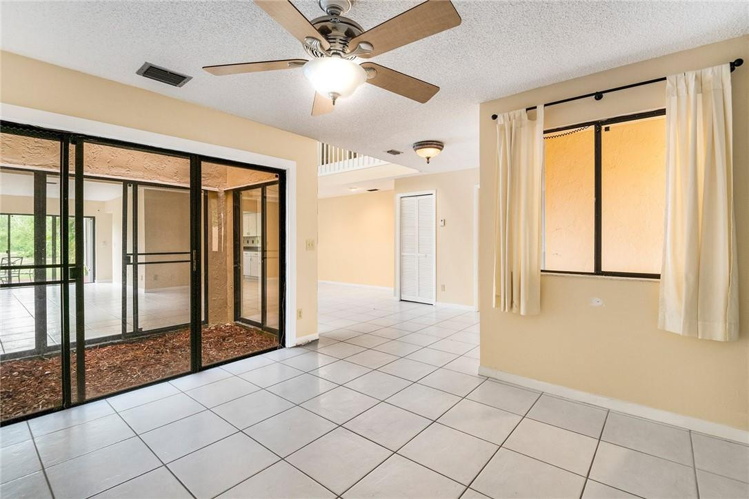 6535 Parkview Drive, Unit G Boca Raton, FL 33433 - Photo 3 of 27 a view of entryway with an empty room and window