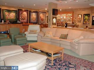1502 Quaker Ridge West Chester, PA 19380 - Photo 4 of 12 Gallery Image 4