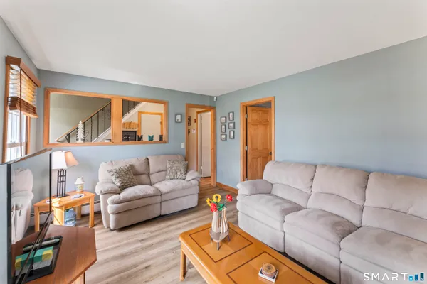 $439,900 | 33 Coram Road, Shelton, CT 06484
