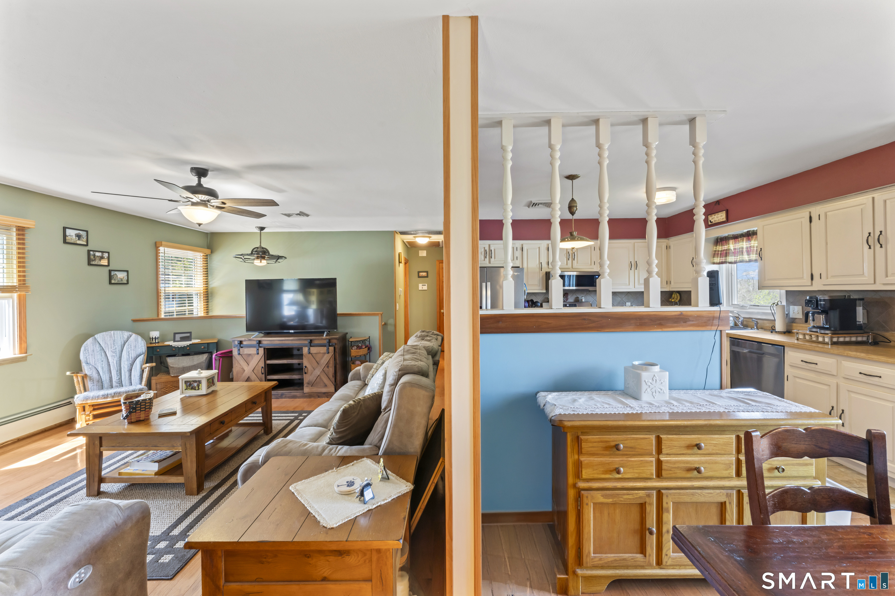 33 Coram Road Shelton, CT 06484 - Photo 5 of 34