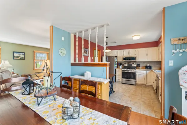 $439,900 | 33 Coram Road, Shelton, CT 06484