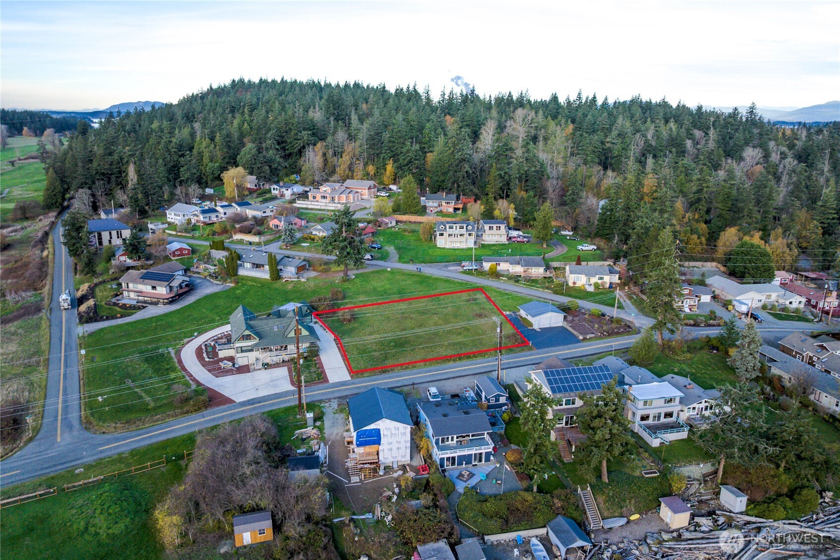 13454 Driver Street Anacortes, WA 98221 - Photo 3 of 9 a view of a garden with sitting area