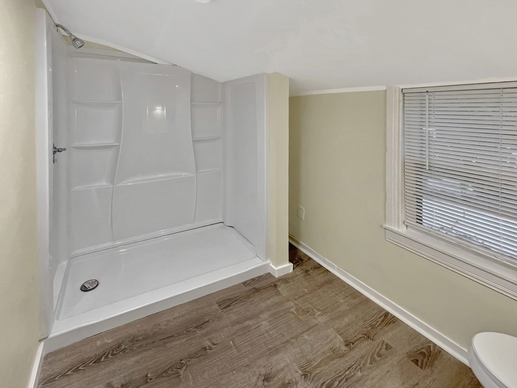 21 Lang Street Springfield, MA 01104 - Photo 20 of 34 Gallery Image 20