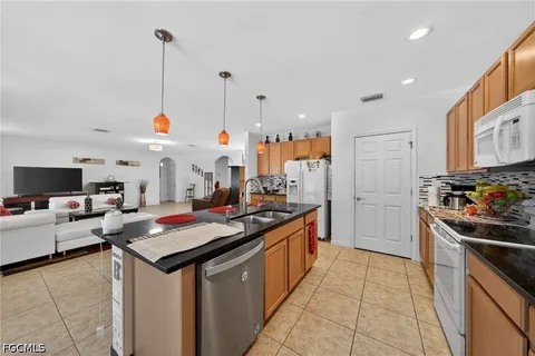 $359,900 | 3408 Southwest 27th Avenue, Cape Coral, FL 33914