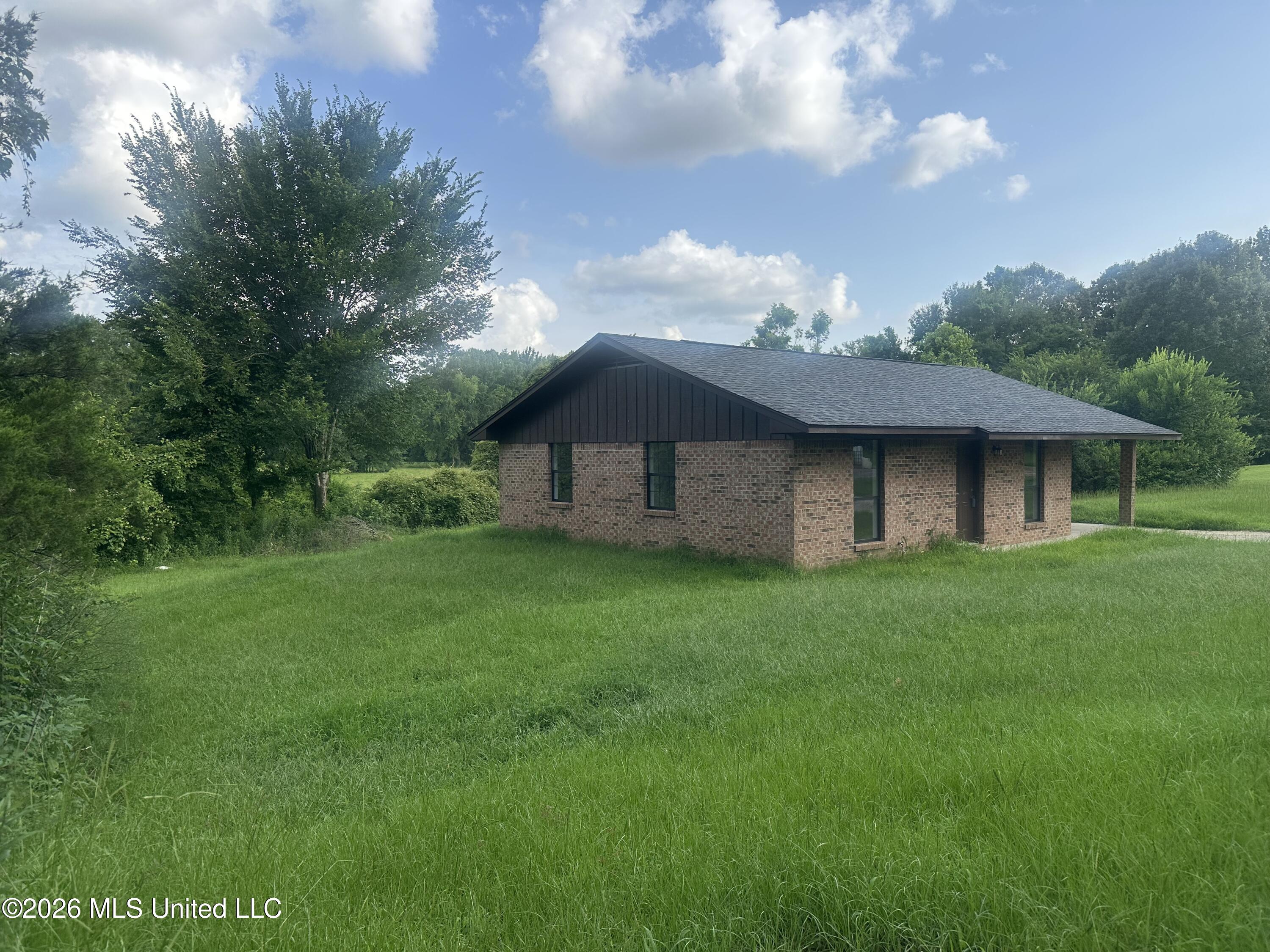 2117 Percy Davis Road Bolton, MS 39041 - Photo 31 of 34 IMG_2388