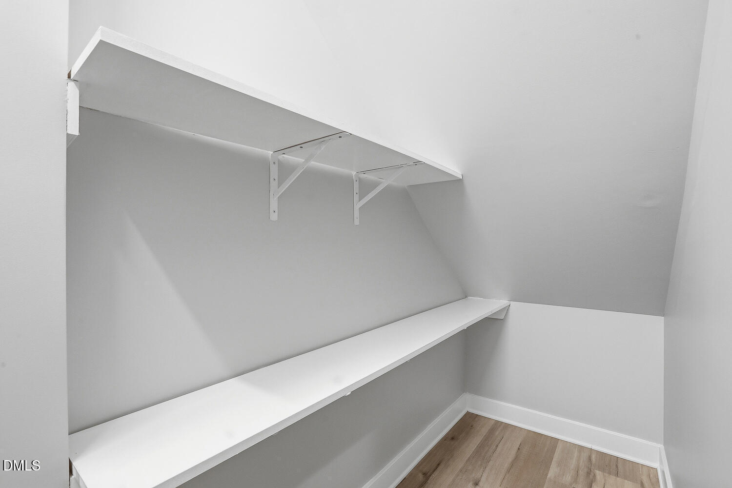 1605 Boyer Street Raleigh, NC 27610 - Photo 23 of 48 1605 Boyer St Raleigh NC 27610-large-024