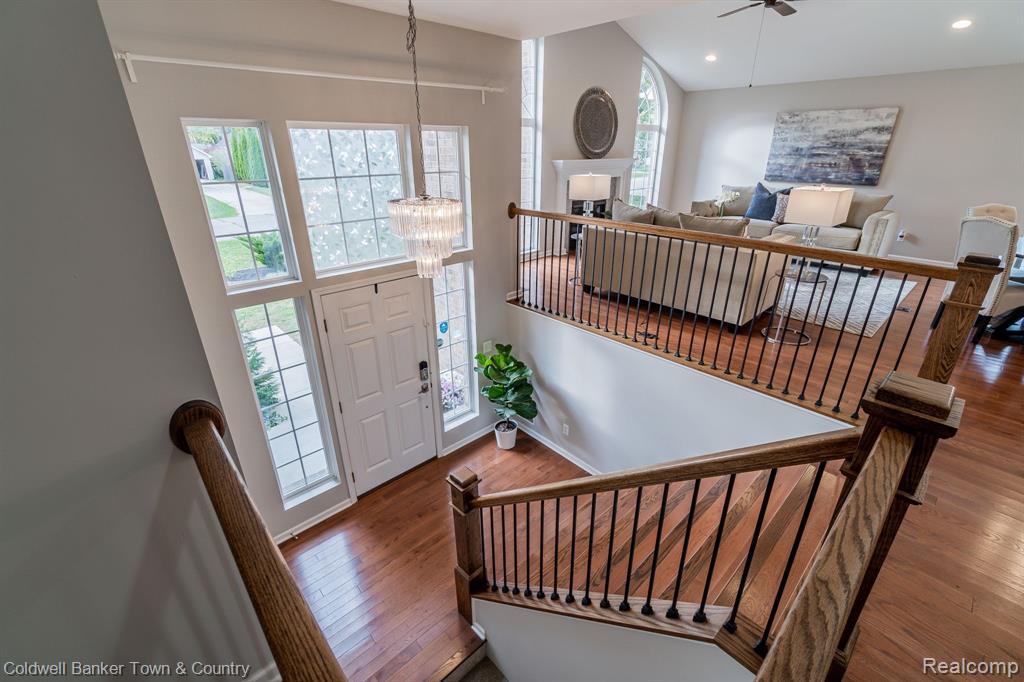 3179 Eastern Avenue Rochester Hills, MI 48307 - Photo 4 of 55