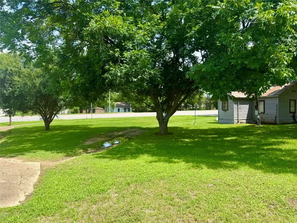 $125,000 | 1202 Hwy 21 Highway, Caldwell, TX 77836
