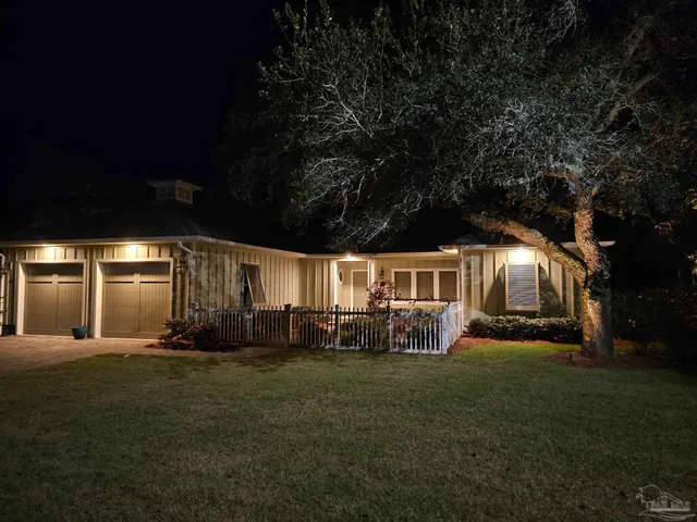 $650,000 | 1271 Ainsworth Drive, Gulf Breeze, FL 32563