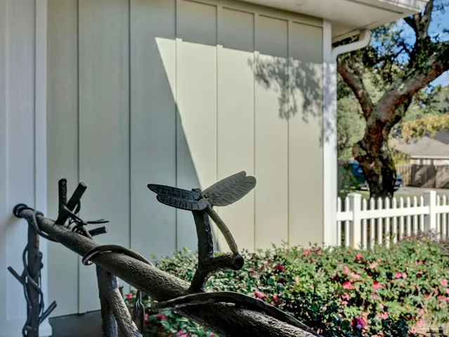 $650,000 | 1271 Ainsworth Drive, Gulf Breeze, FL 32563