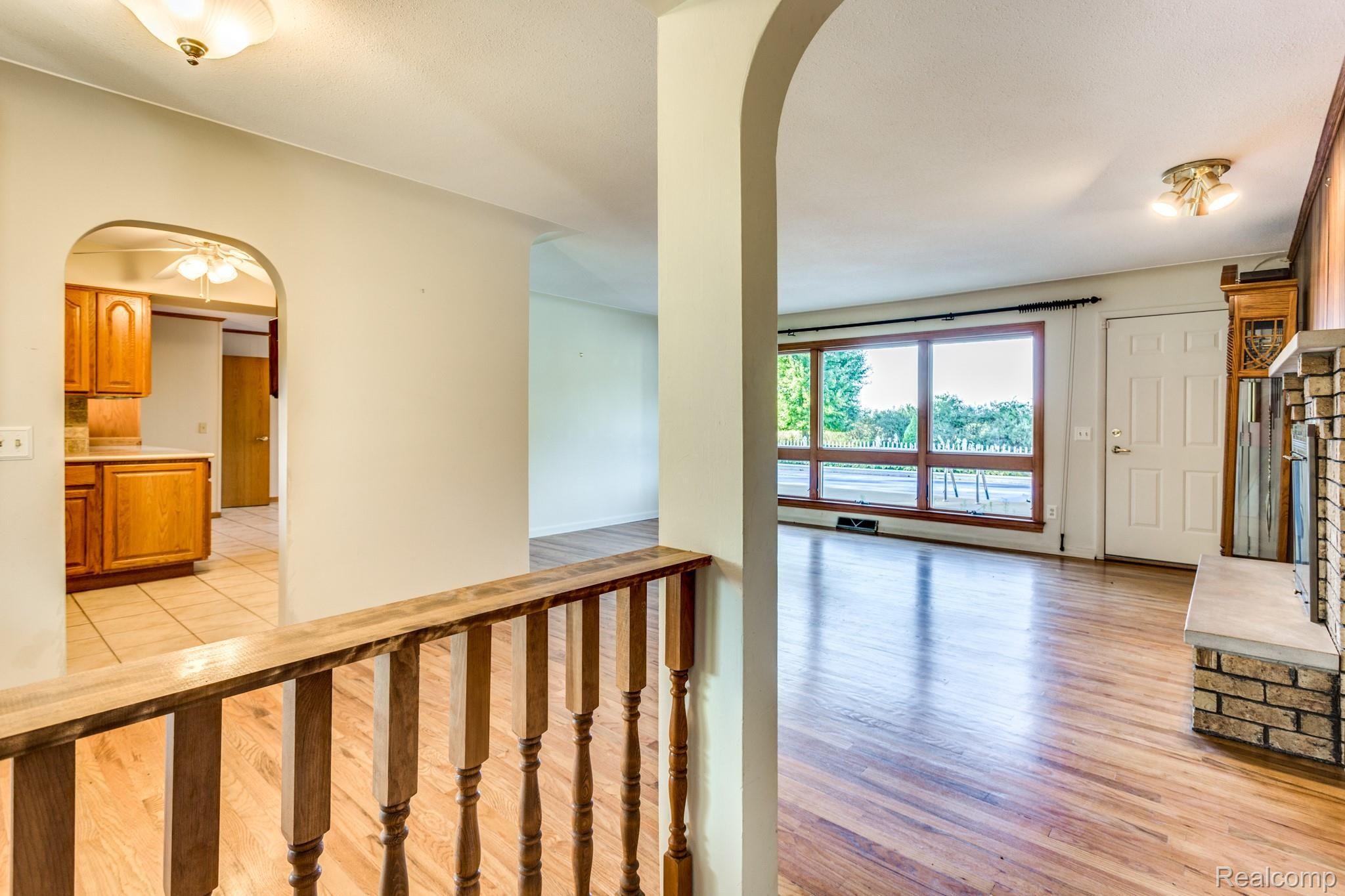 9066 Yale Road Avoca, MI 48006 - Photo 10 of 36 9066 Yale Rd-10.JPG