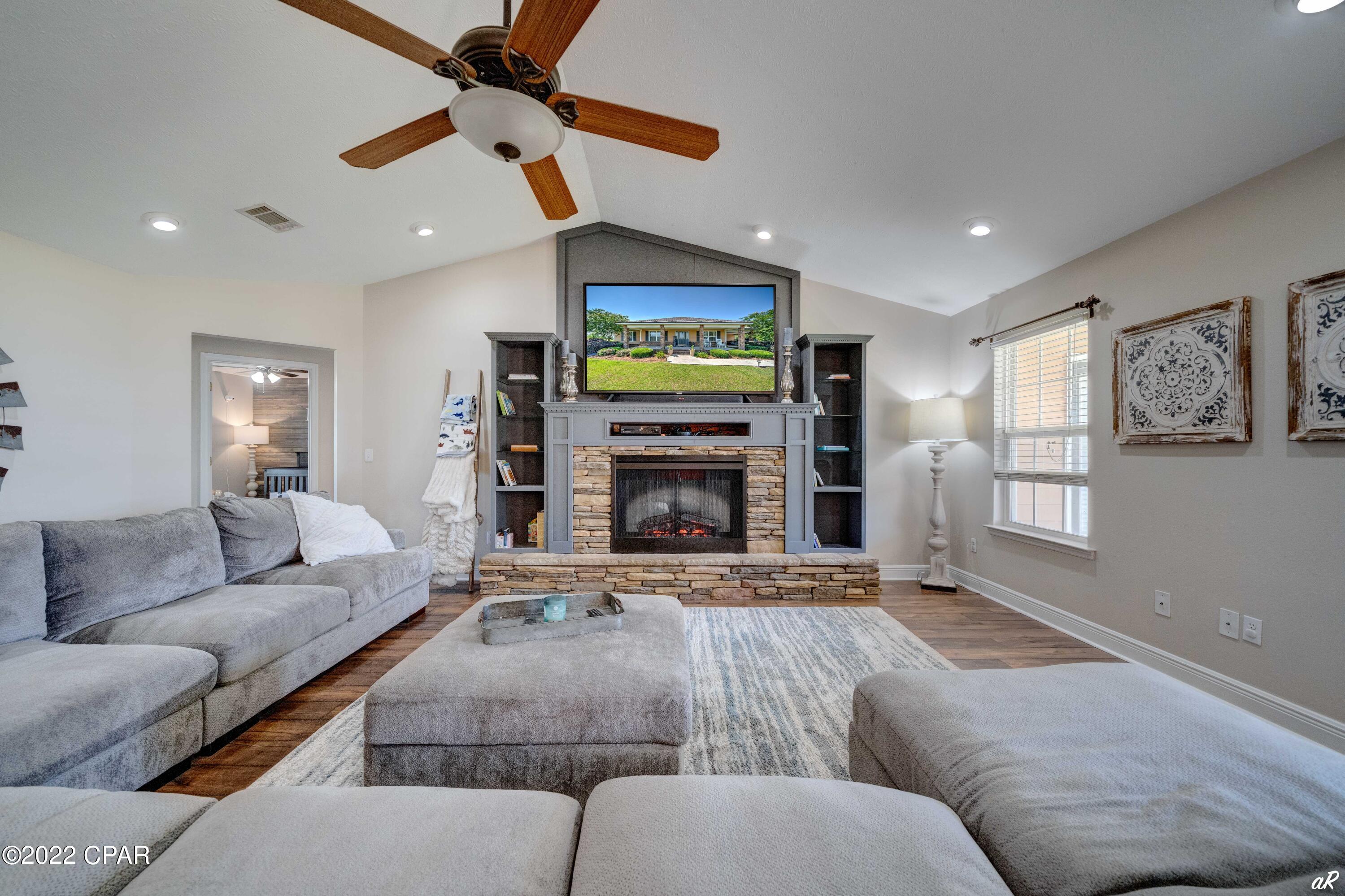 15723 Ashley Shiver Road Northwest Altha, FL 32421 - Photo 17 of 58 Gallery Image 17