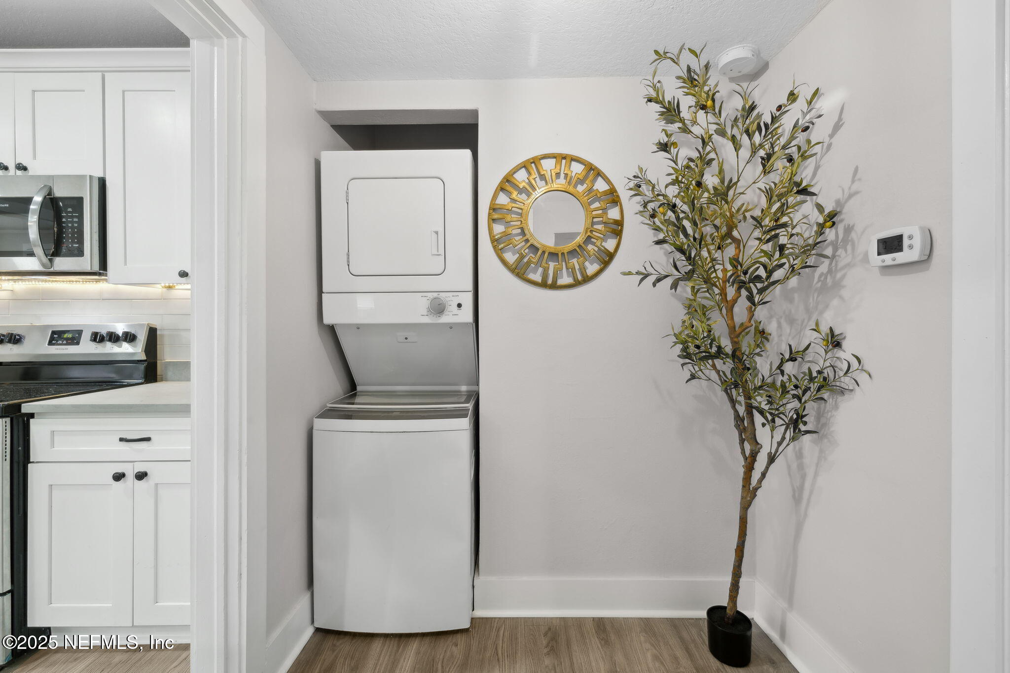 240 East 6th Street Jacksonville, FL 32206 - Photo 20 of 36 17-web-or-mls-15_240 E 6th St