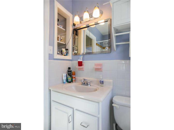 216 Penn Oak Road Flourtown, PA 19031 - Photo 22 of 24 Bathroom