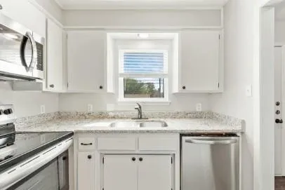 $1,300 | 7700 Chapin Road, Unit 7, Fort Worth, TX 76116