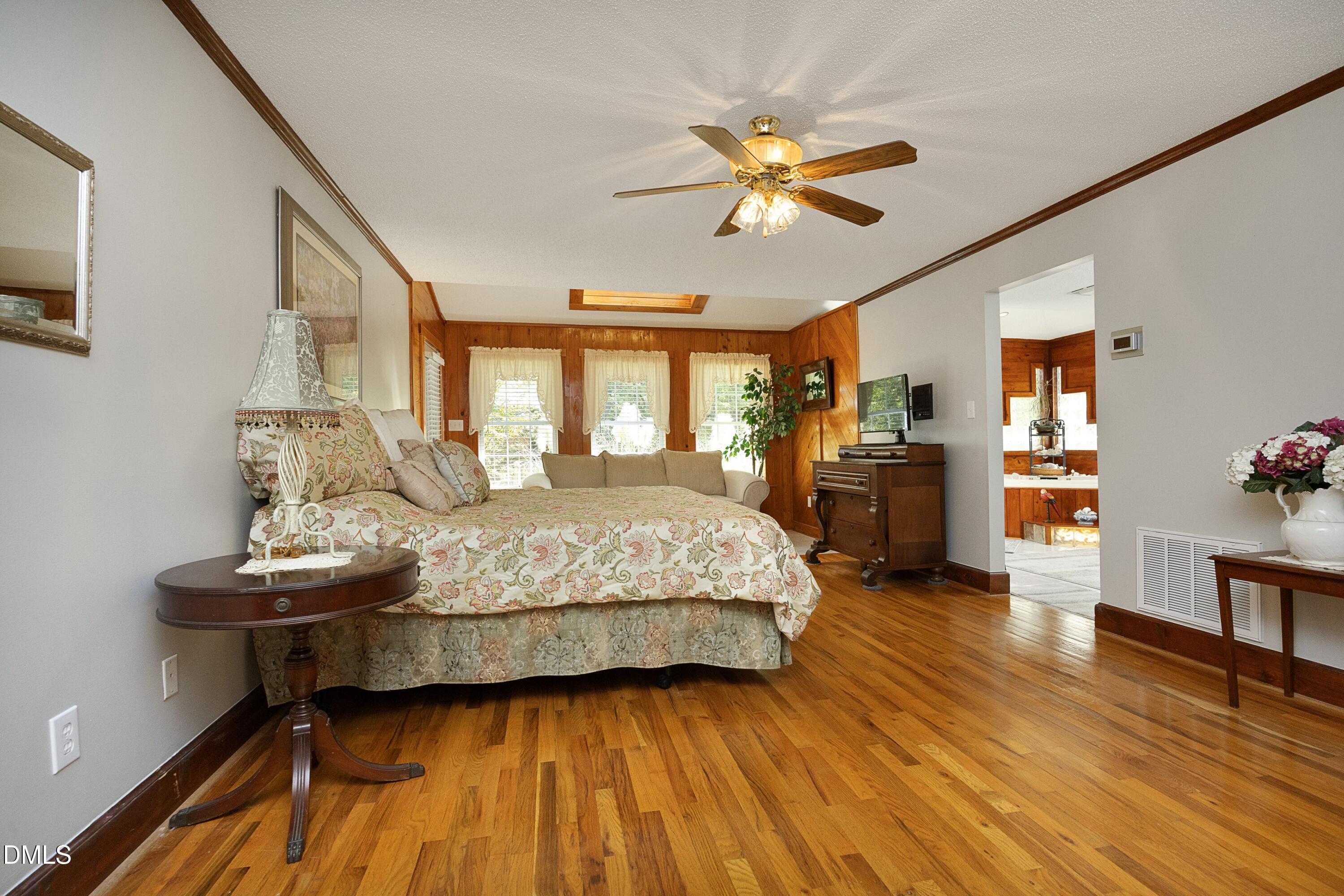 1746 Little Devine Road Selma, NC 27576 - Photo 32 of 79 37PrimaryBedroom