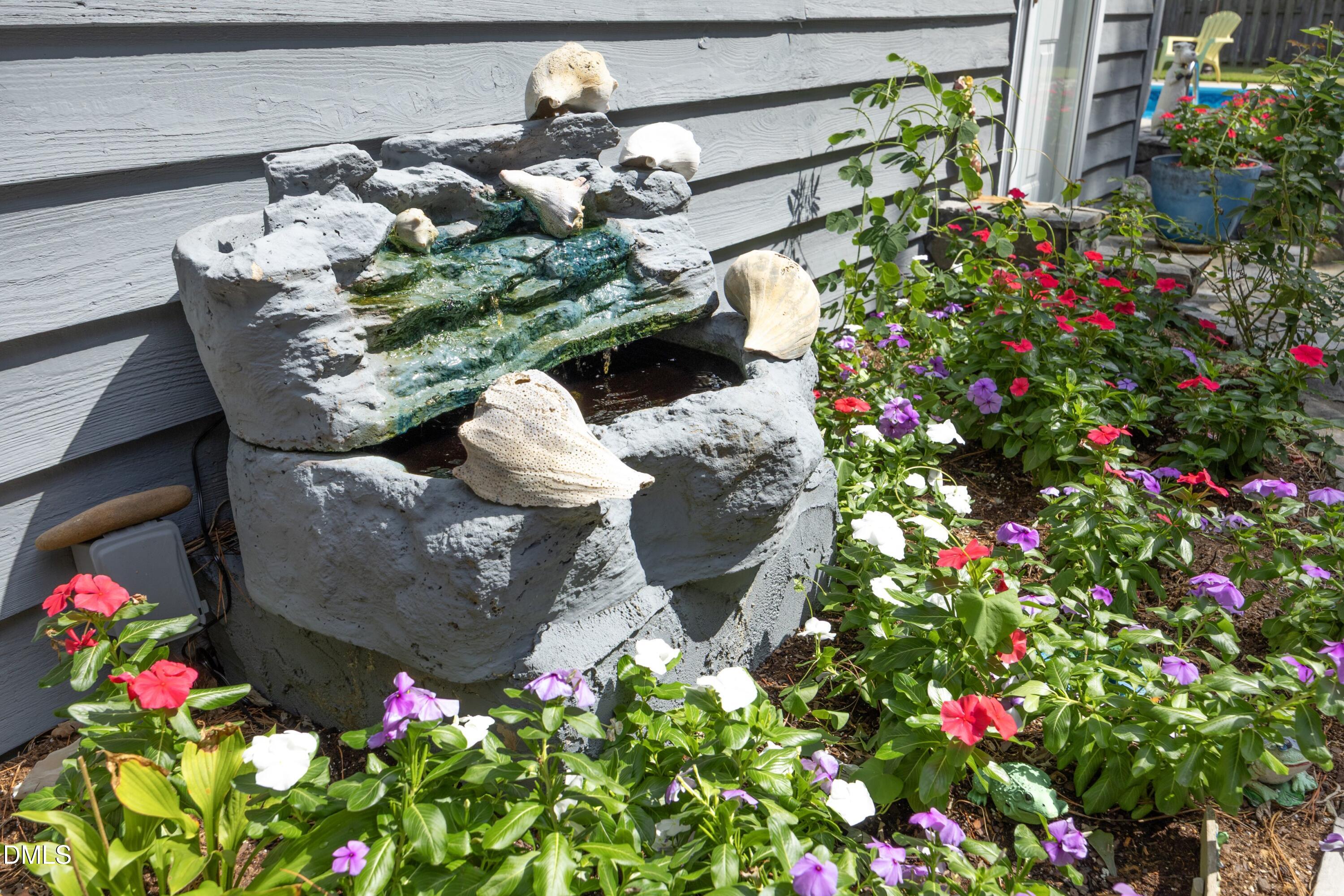 1746 Little Devine Road Selma, NC 27576 - Photo 55 of 79 65WaterFountain