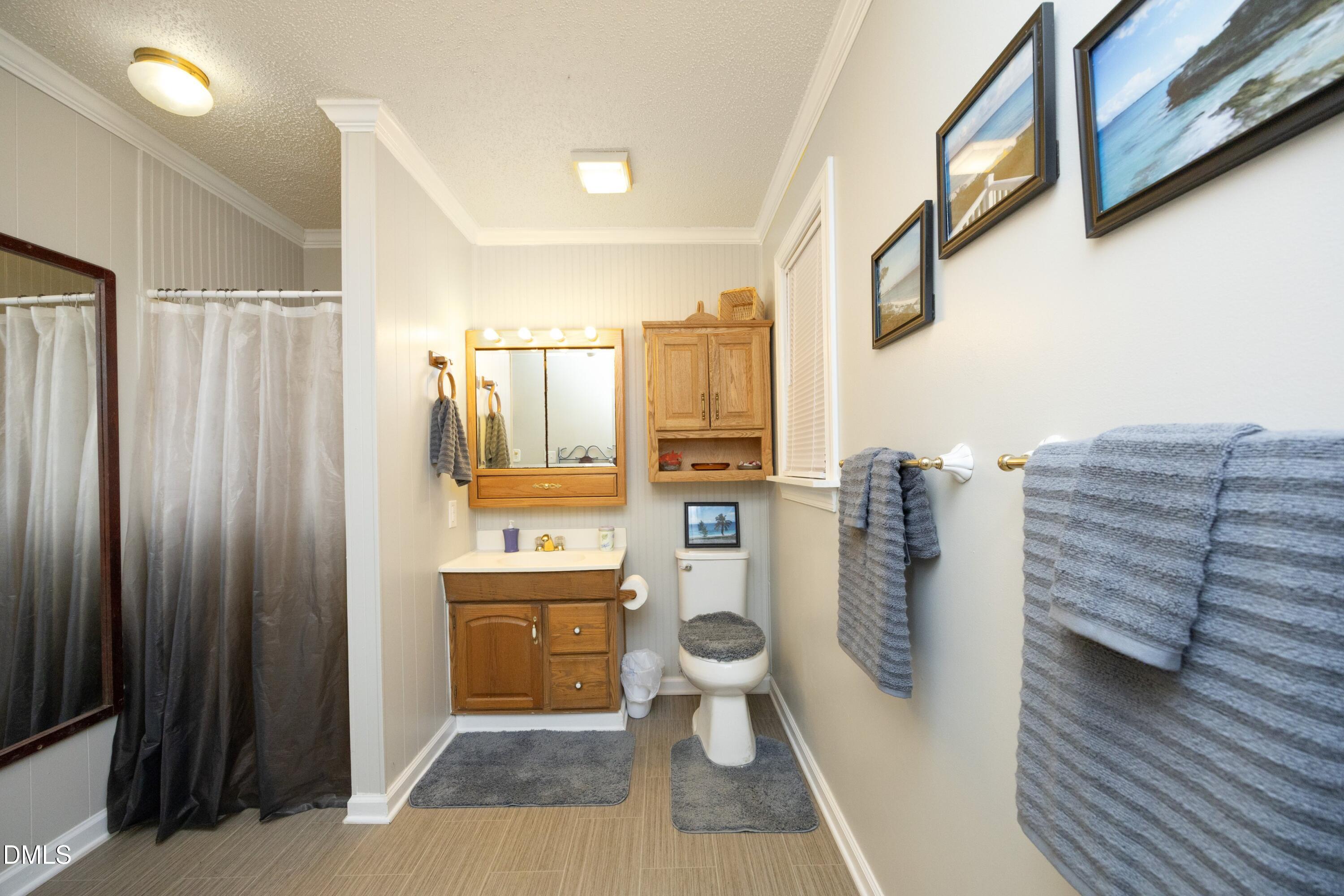 1746 Little Devine Road Selma, NC 27576 - Photo 66 of 79 75GuestBath