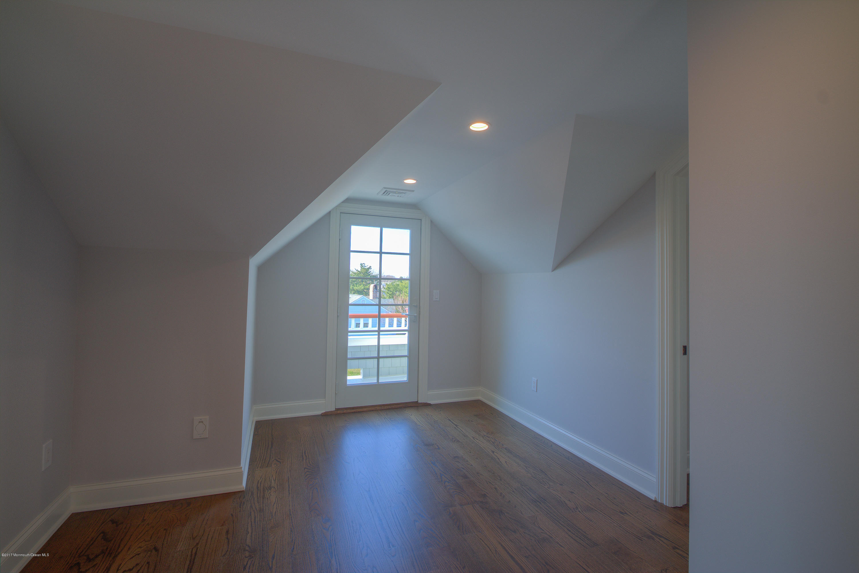 100 Howell Avenue Spring Lake, NJ 07762 - Photo 35 of 46 100HowellAve(web)-50