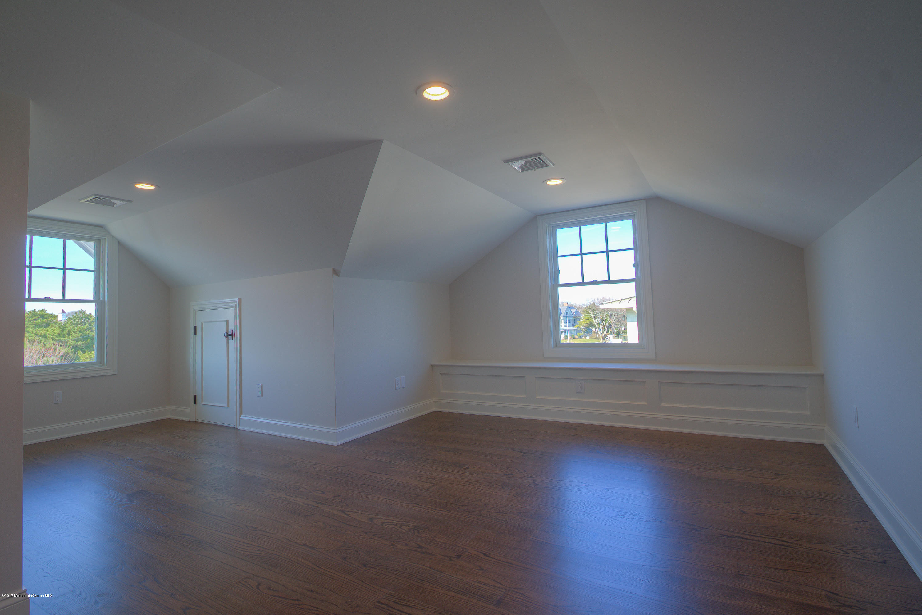 100 Howell Avenue Spring Lake, NJ 07762 - Photo 37 of 46 100HowellAve(web)-52