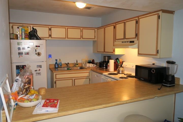 1808 Jackson Bluff Road, Unit B Tallahassee, FL 32304 - Photo 18 of 23 Gallery Image 18