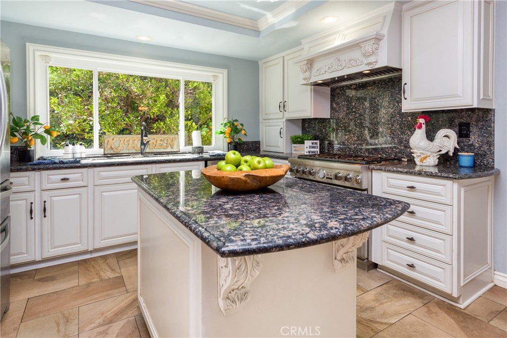10730 Baton Rouge Avenue Porter Ranch, CA 91326 - Photo 10 of 28 Gallery Image 10