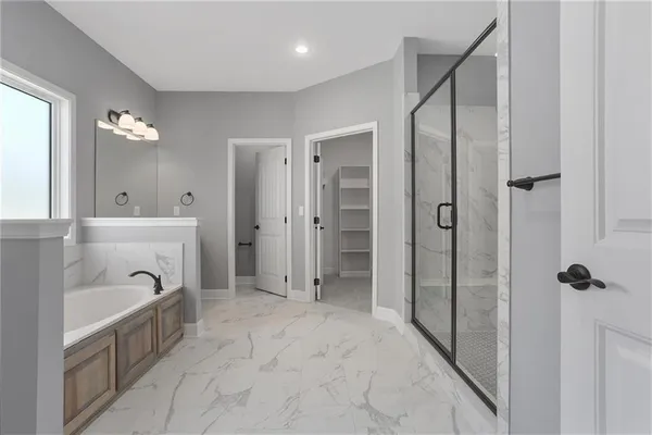 $491,040 | 11457 North Auburndale Circle, Kansas City, MO 64156