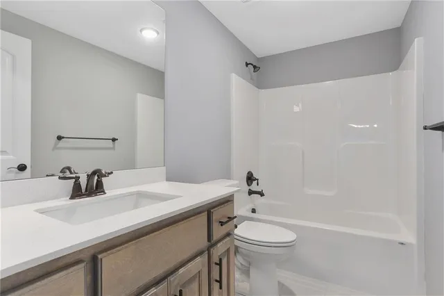 $491,040 | 11457 North Auburndale Circle, Kansas City, MO 64156