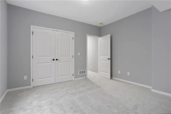 $491,040 | 11457 North Auburndale Circle, Kansas City, MO 64156