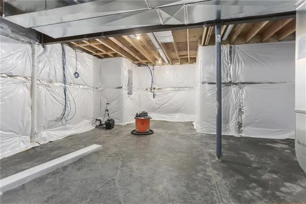 $491,040 | 11457 North Auburndale Circle, Kansas City, MO 64156