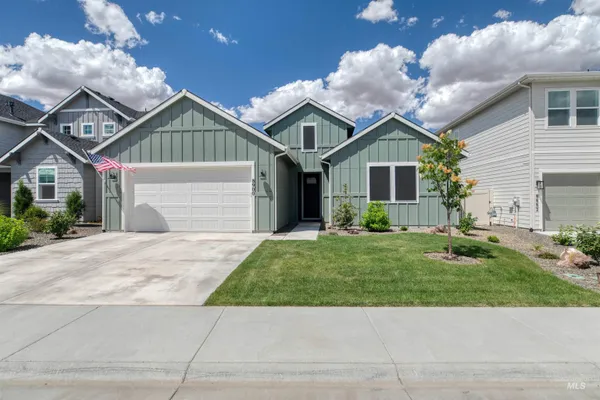 $549,900 | 8900 West Snow Wolf Drive, Star, ID 83669