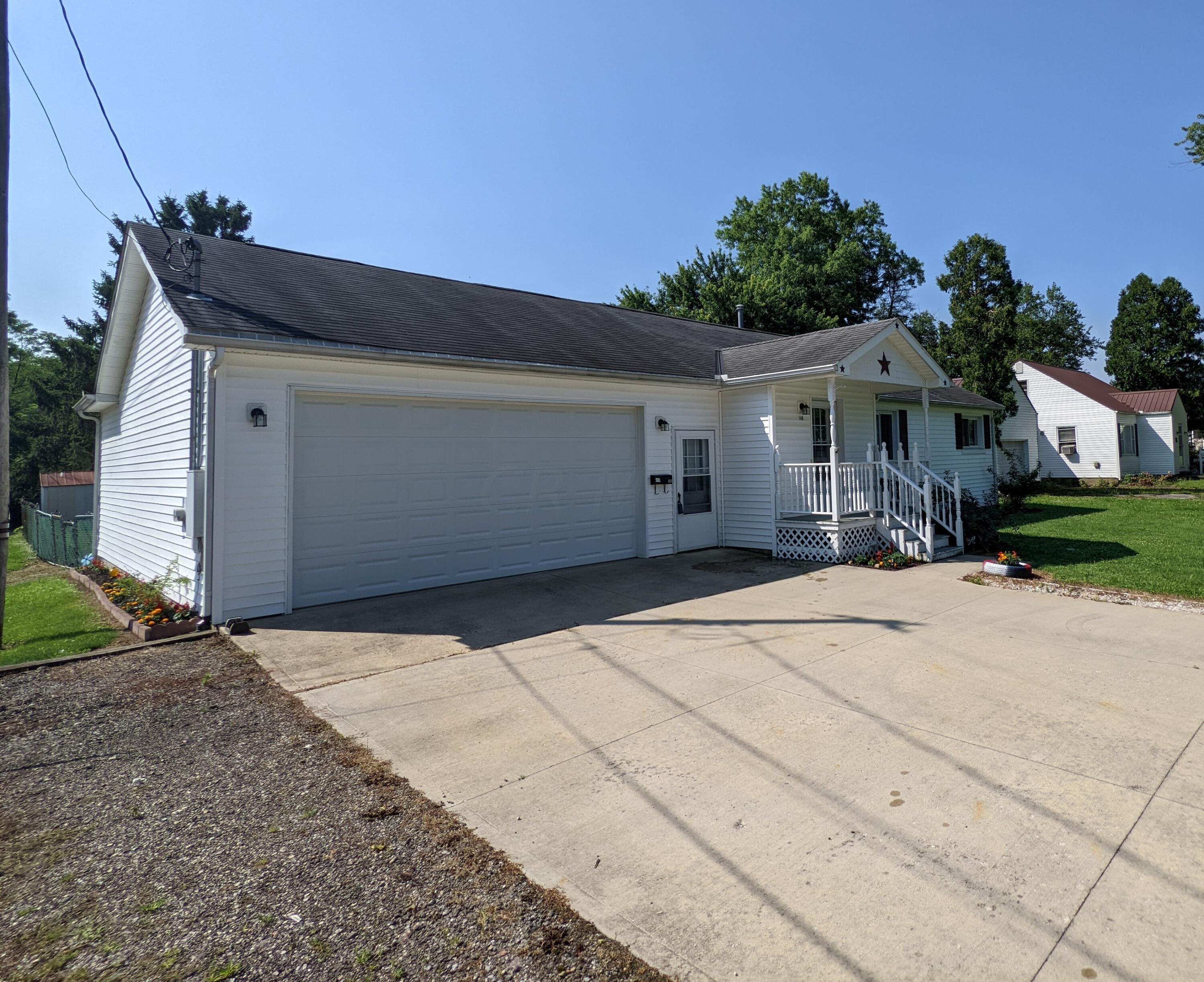 149 Edwards Road Johnstown, OH 43031 - Photo 14 of 14 Lots of parkin on the concrete garage.