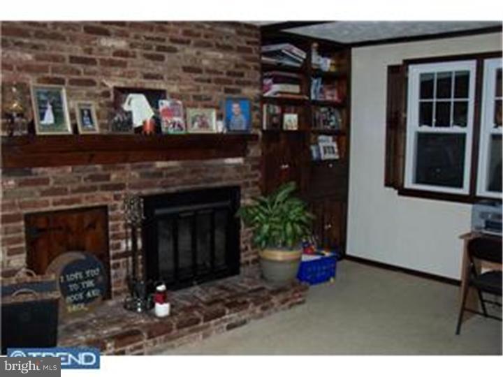 28 Brooktree Road East Windsor, NJ 08520 - Photo 6 of 12 Gallery Image 6