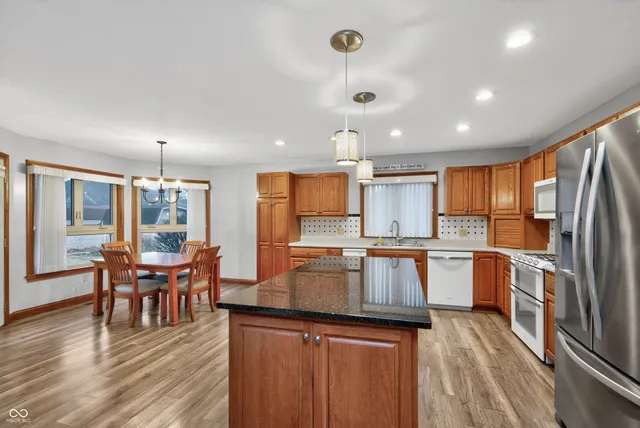 $450,000 | 514 Greenland Lane, Yorktown, IN 47396