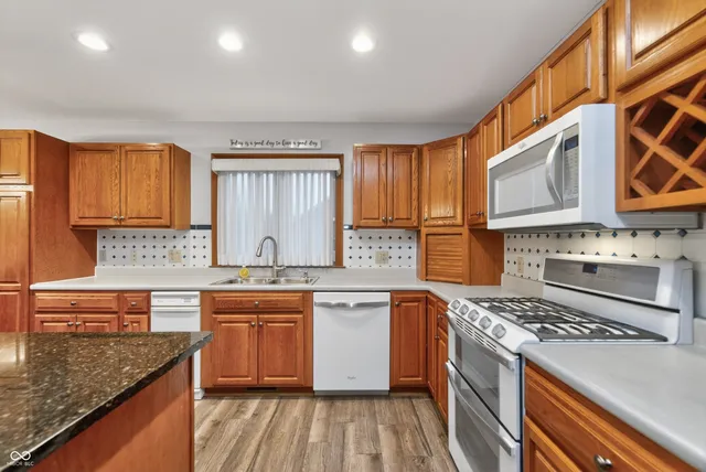 $450,000 | 514 Greenland Lane, Yorktown, IN 47396