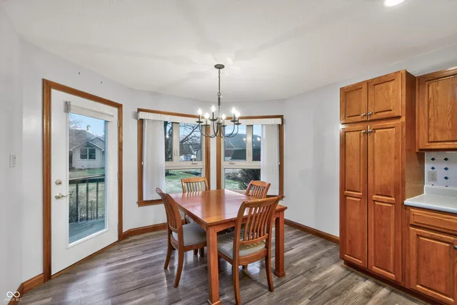 $450,000 | 514 Greenland Lane, Yorktown, IN 47396