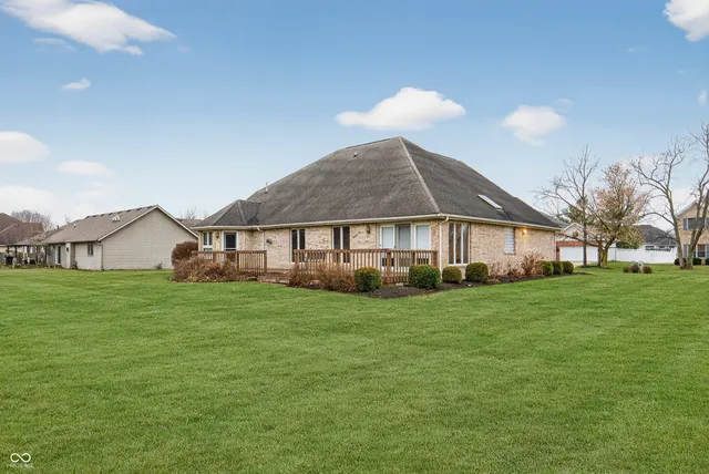 $450,000 | 514 Greenland Lane, Yorktown, IN 47396