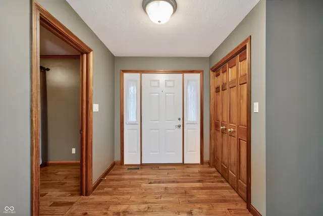 $450,000 | 514 Greenland Lane, Yorktown, IN 47396