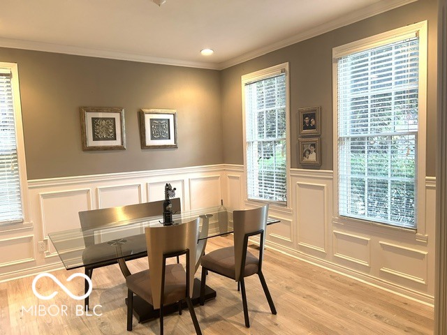 2028 Rhettsbury Street Carmel, IN 46032 - Photo 8 of 28 Gallery Image 8
