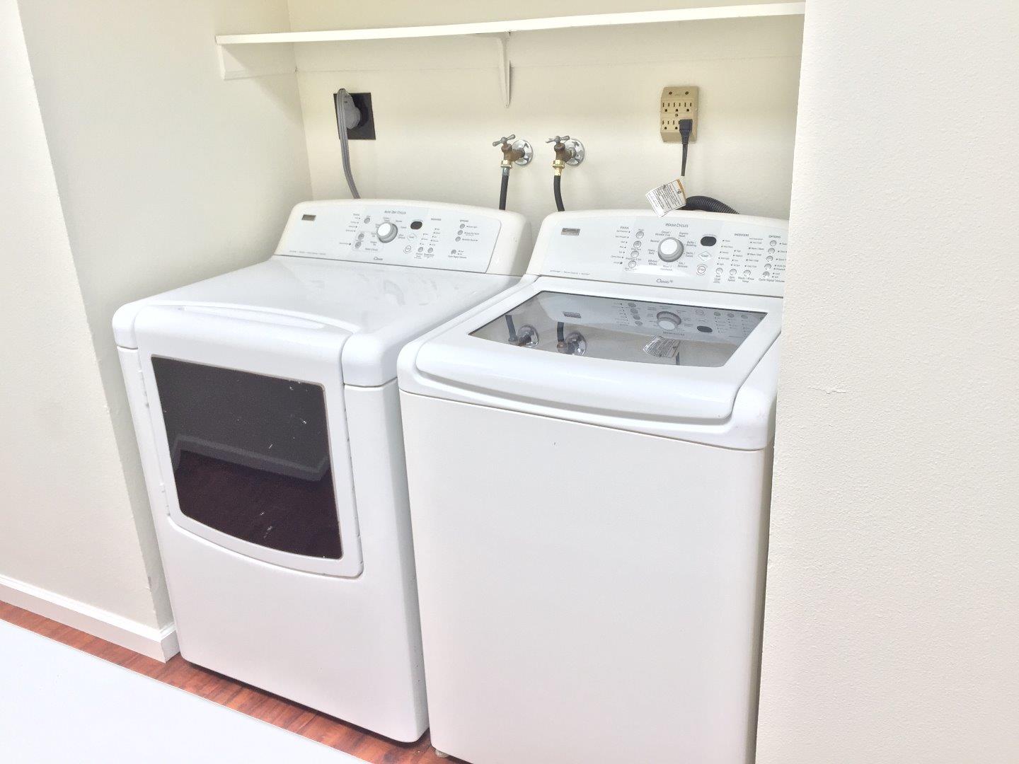102 Marylinn Drive Milpitas, CA 95035 - Photo 12 of 18 a utility room with dryer and washer