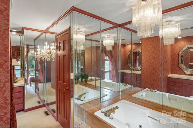 $1,199,000 | 4749 16th St Drive Northeast, Hickory, NC 28601