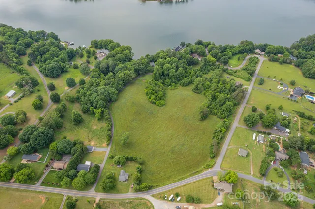 $1,199,000 | 4749 16th St Drive Northeast, Hickory, NC 28601