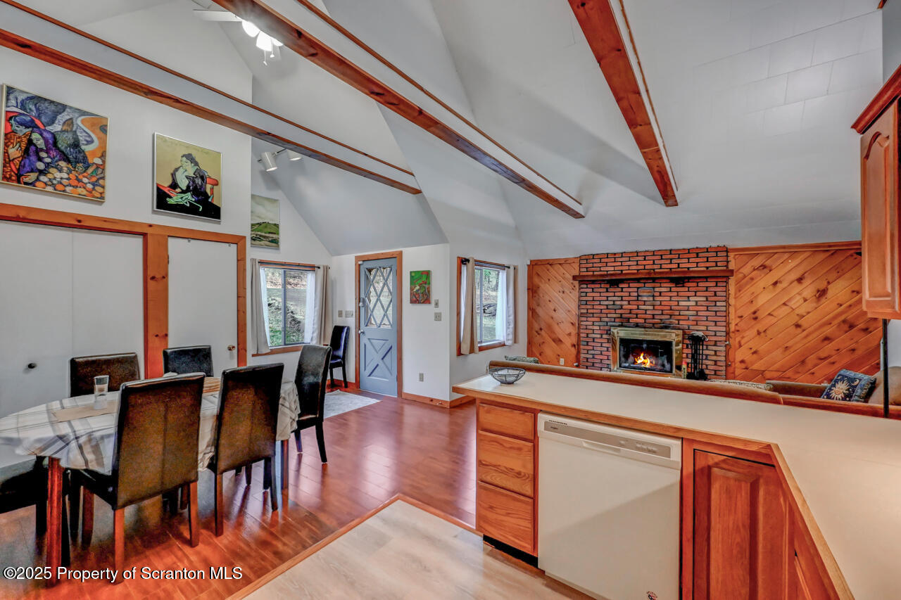 3222 Bluebird Drive Bushkill, PA 18324 - Photo 19 of 50 3222BluebirdDr20-jpg