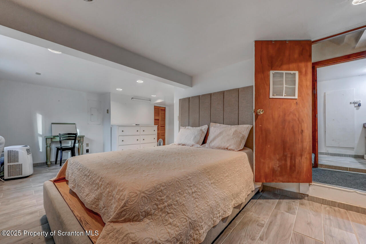 3222 Bluebird Drive Bushkill, PA 18324 - Photo 43 of 50 Bonus Room