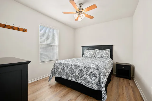 $950 | 113 Gillespie Lane, Aransas Pass, TX 78336