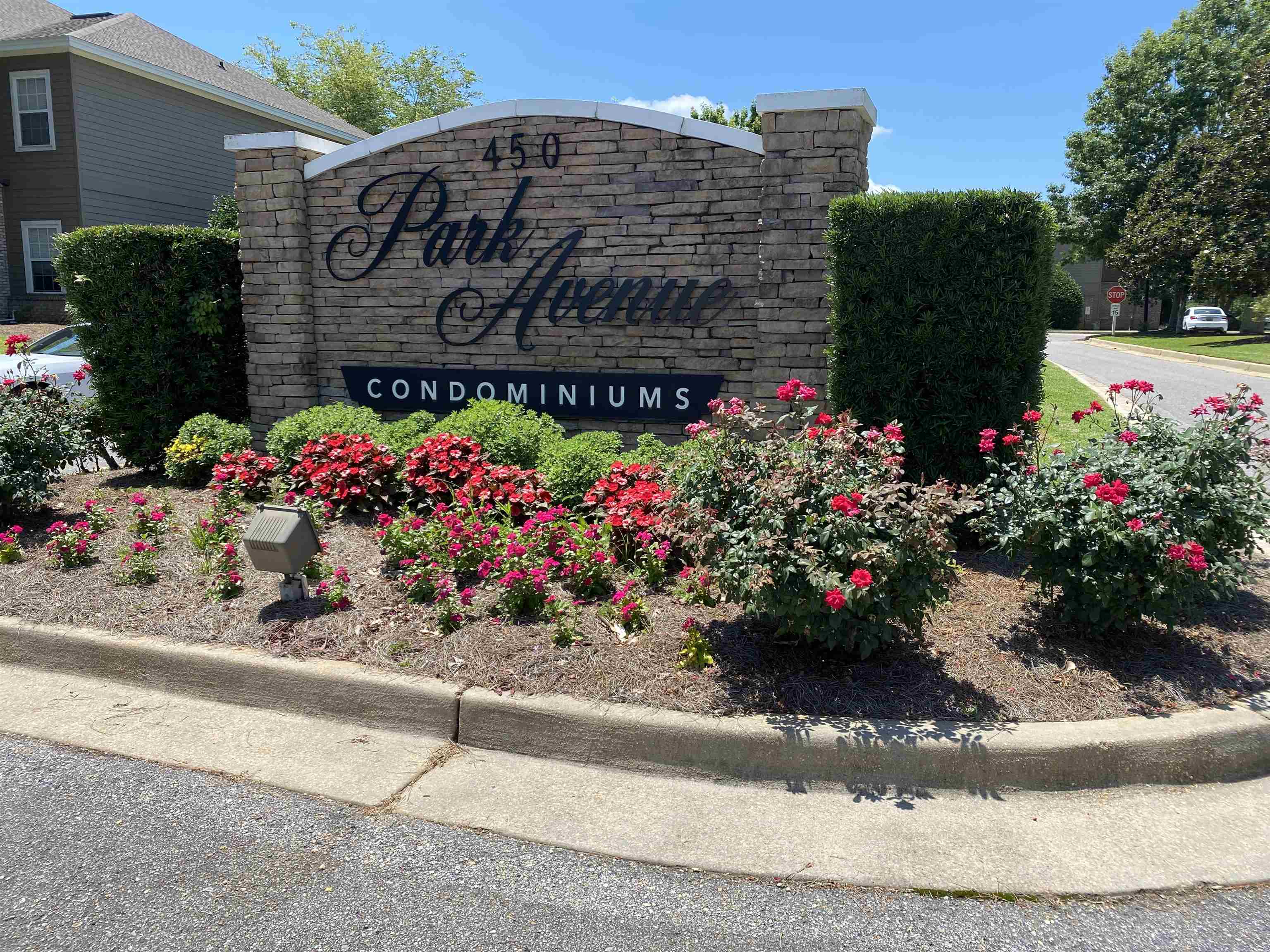 450 Park Avenue, Unit 209 Foley, AL 36535 - Photo 3 of 9 Main entrance